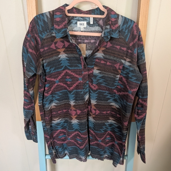 BKE Buckle NWT Aztec Boyfriend Style Button Down Cotton Shirt Long Line - Picture 3 of 13